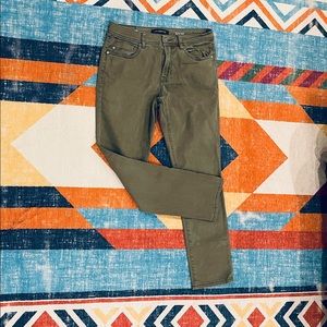 Liverpool Men’s Modern Slim Straight Olive Jeans